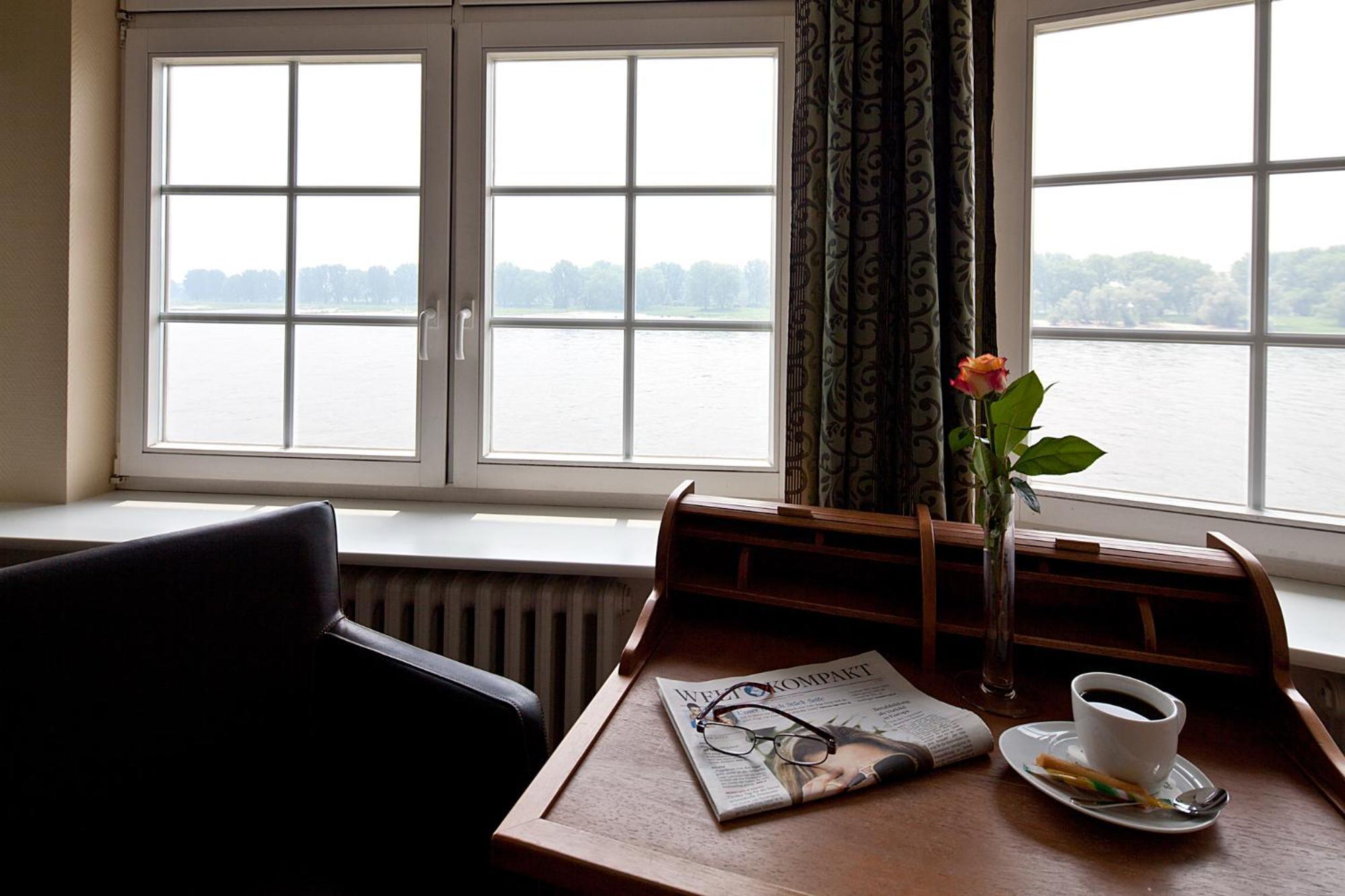 Schnellenburg Hotell Düsseldorf Exteriör bild