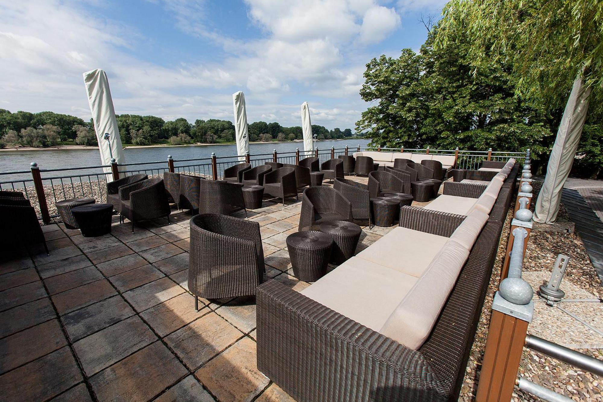 Schnellenburg Hotell Düsseldorf Exteriör bild