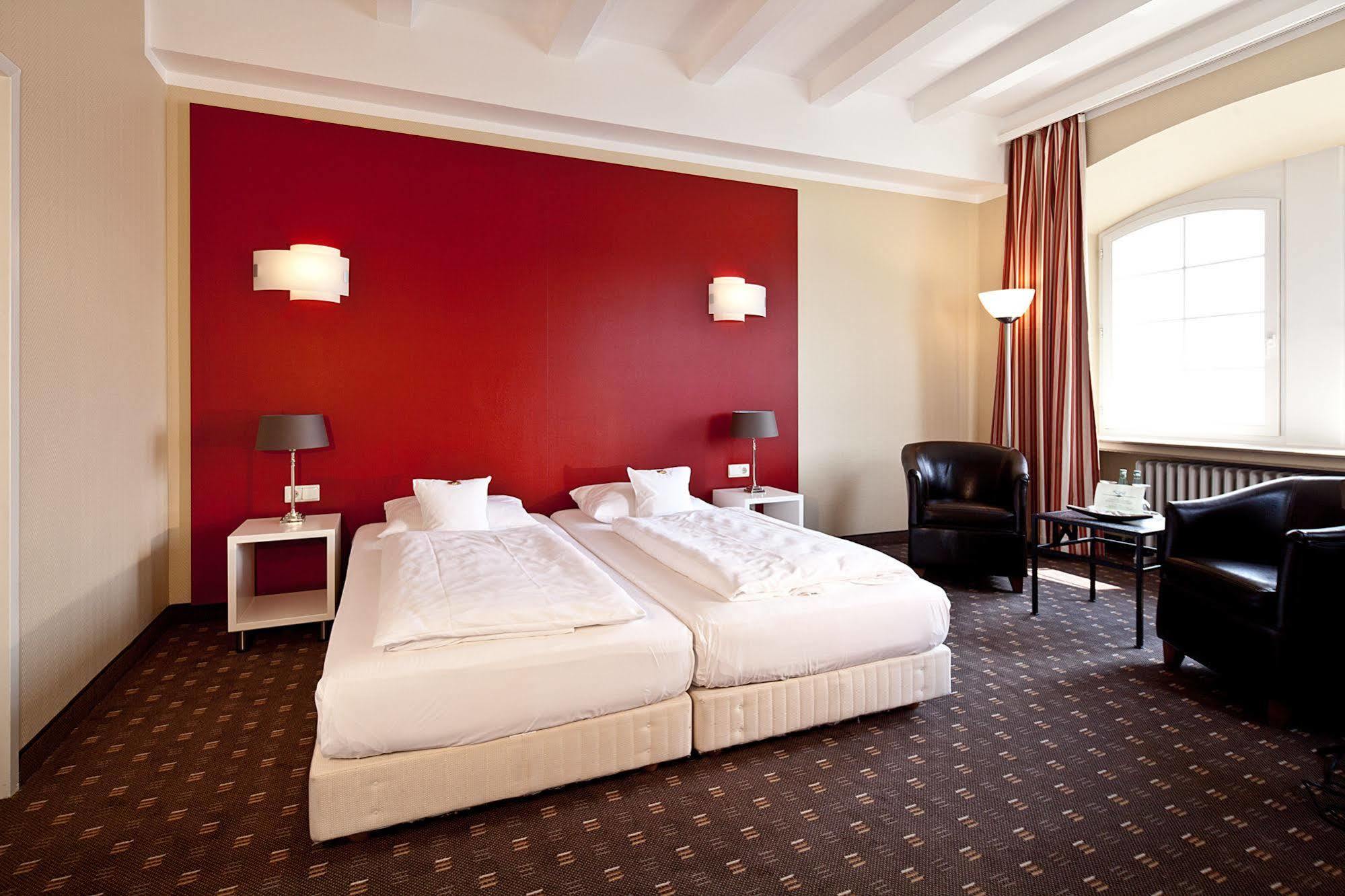 Schnellenburg Hotell Düsseldorf Exteriör bild